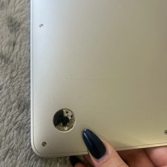 MACBOOK AIR - Picture 5 of 7